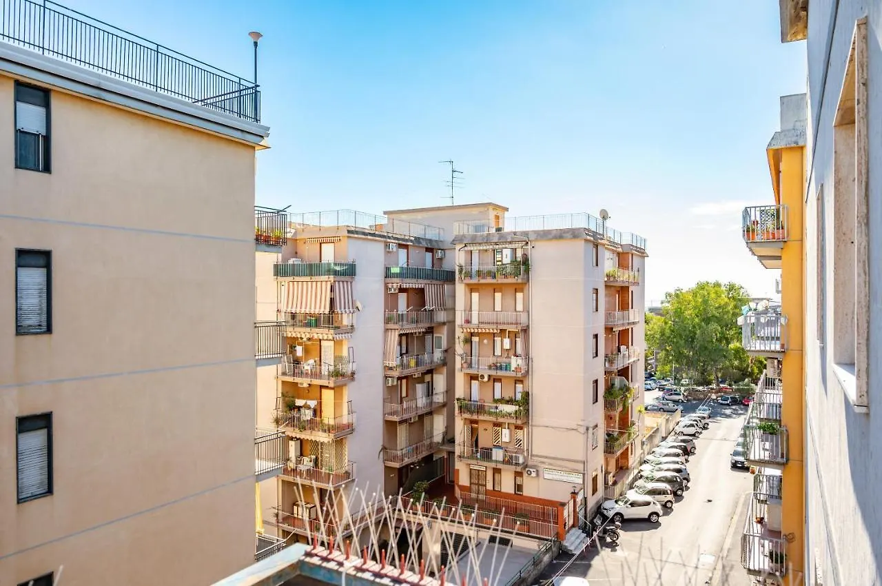 Catania Charme & Bright Apt - Balcony Apartment