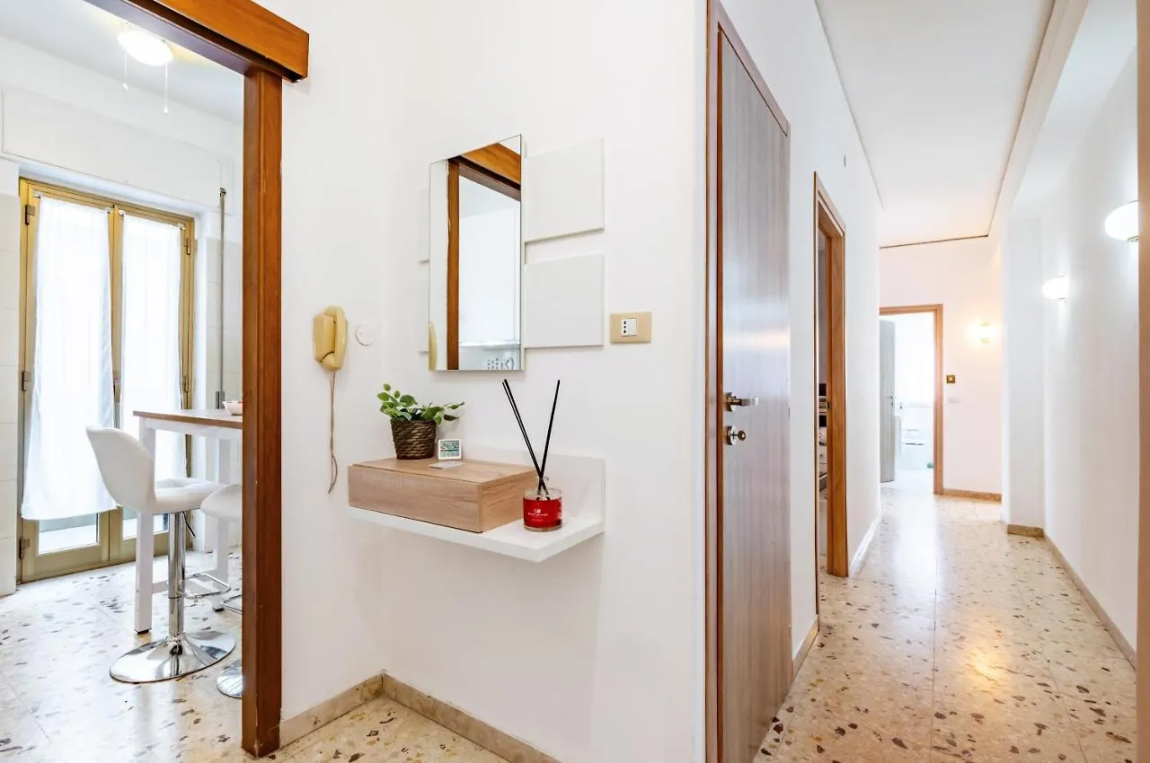 Catania Charme & Bright Apt - Balcony Appartement